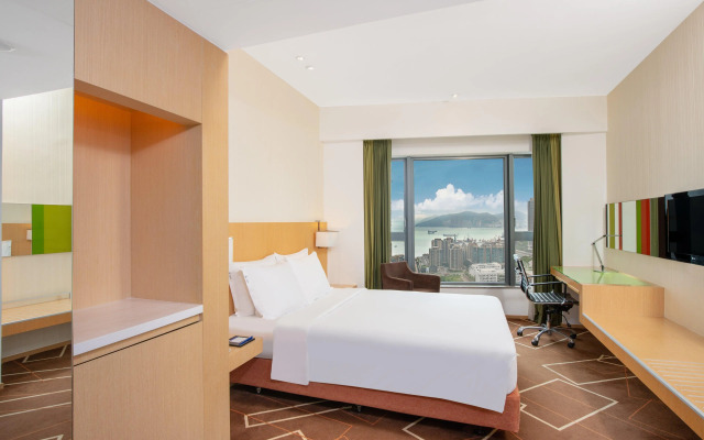 Holiday Inn Express Kowloon East