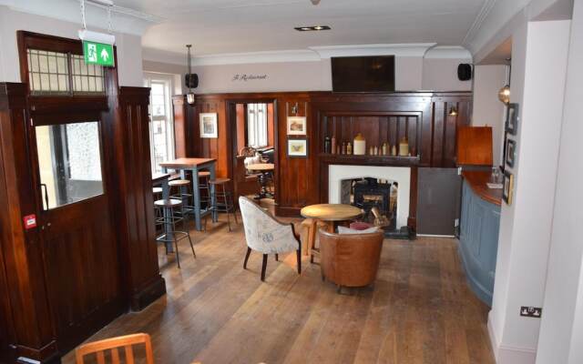 Bath Arms Hotel