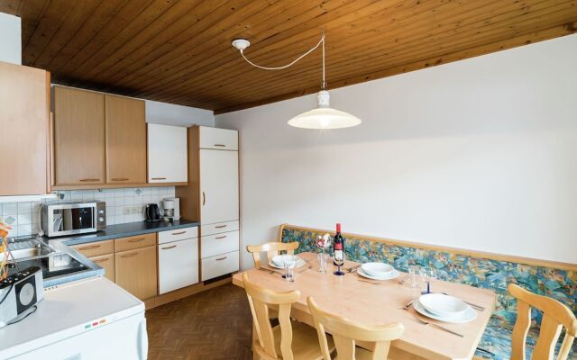 Hilltop Apartment In Taxenbach With Sauna