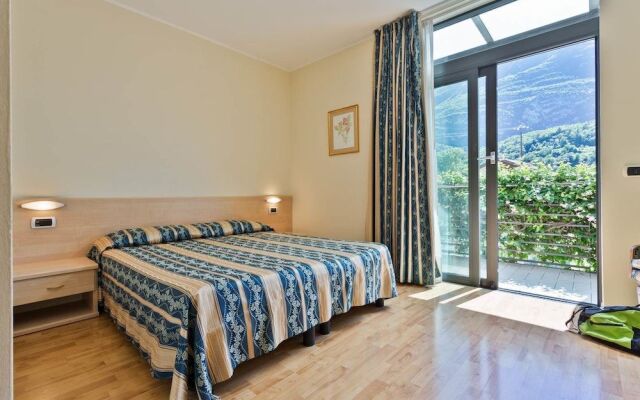 Hotel Due Laghi