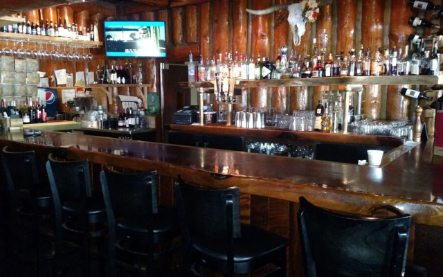 Antlers Inn
