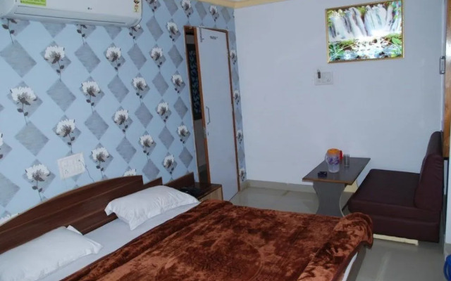 Hotel Aashiyana & Restaurant