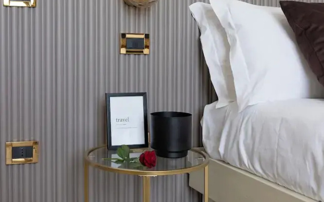 Tiburtina 86 Luxury Suites