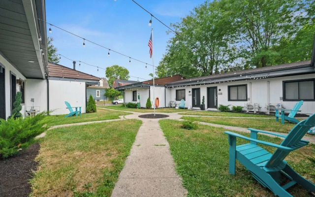 Chic City Retreat 89 For 2