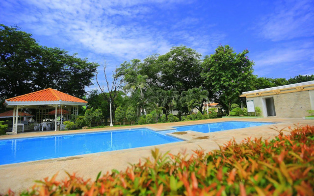 Subic Bay Peninsular Hotel