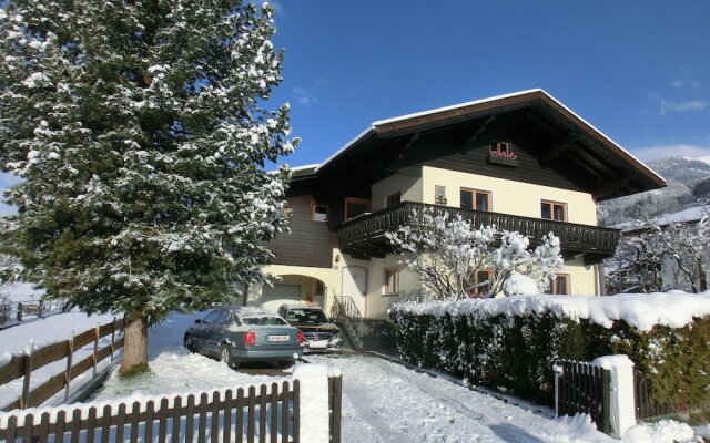 Sunlit Apartment Near Ski Area in Walchen