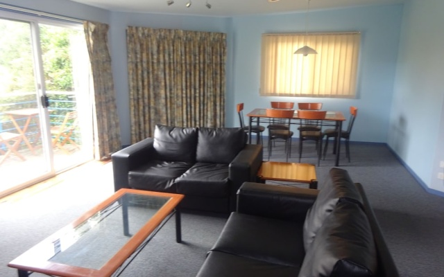 Bluewaters Apartments Ocean Grove – Guest Rooms – Ocean Grove