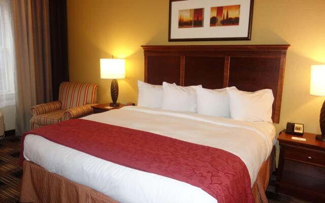 Country Inn & Suites by Radisson, Helen, GA