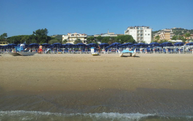 Monolocale Rosburgo 2