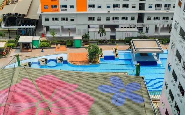 Comfortable Fully Furnished Studio Green Pramuka City Apartment