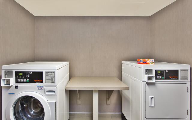 Holiday Inn Express Harrisburg I-81 – Hershey By IHG