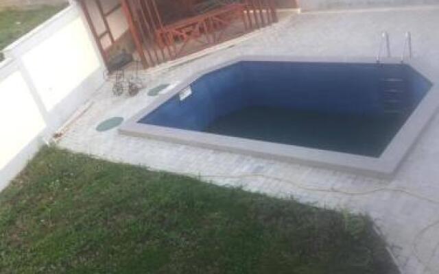 Tbilisi Tskneti Guesthouse With Pool