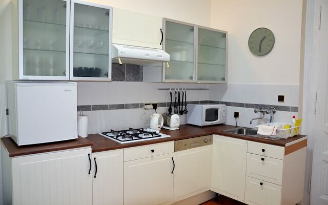 Travel & Joy Hostel
