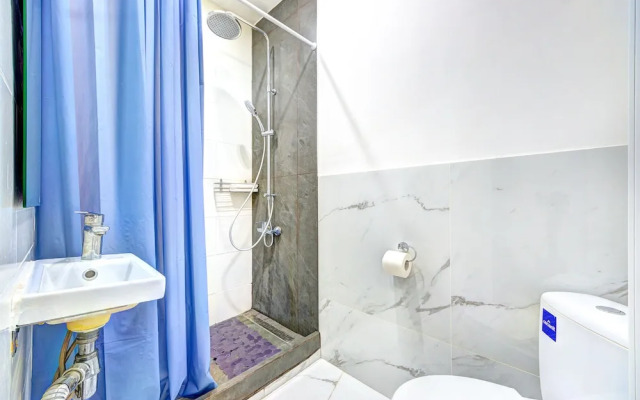 Apartment Lipkovskogo 16B