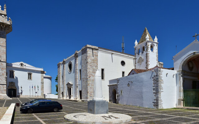 Pousada Castelo de Estremoz - Historic Hotel