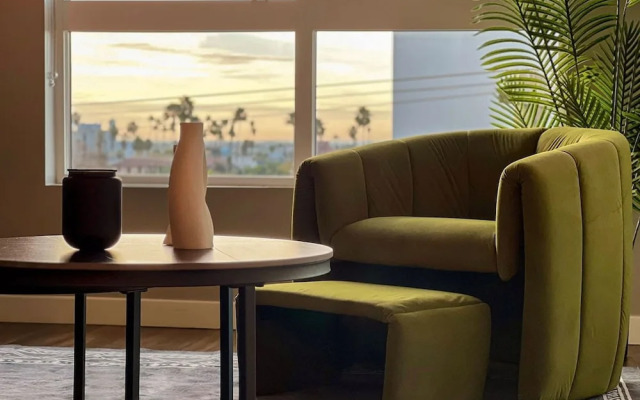 Luxurious Mid-hollywood City View Free Parking