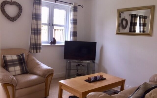 Nine Oaks Apartment