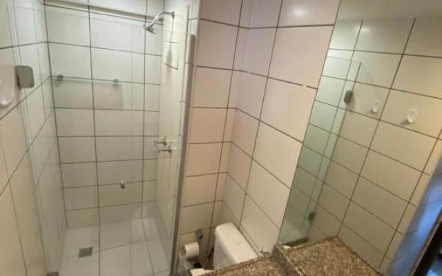 Apartamento Beira Mar 14º andar com 2 Quartos