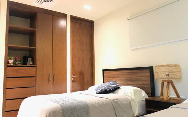 Miranda lock off 2 rec