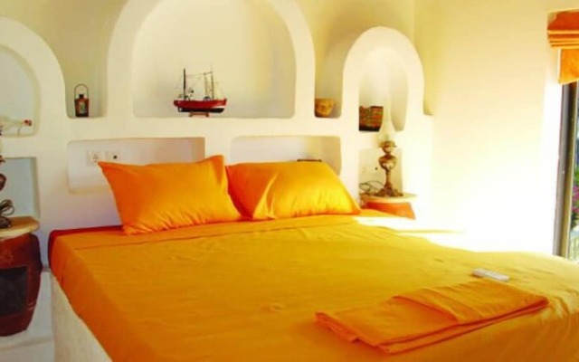 Mantas Bay Apartments