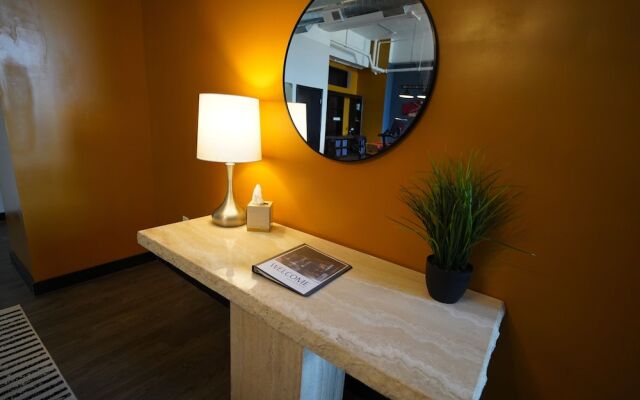 424 Gold Way- 3Bed/2Bath Apartment