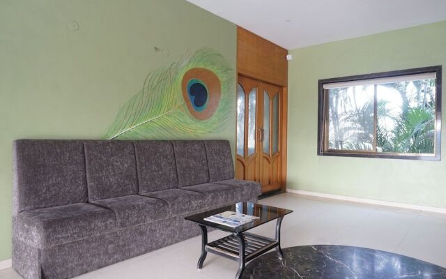 OYO 24487 Hotel Raj Regency