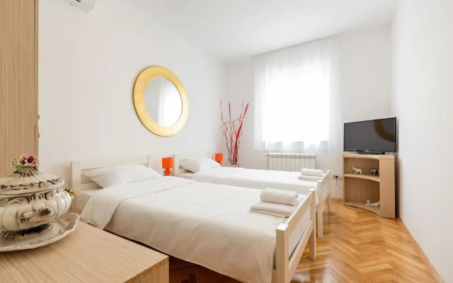 Dolce Vita Luxury Suites