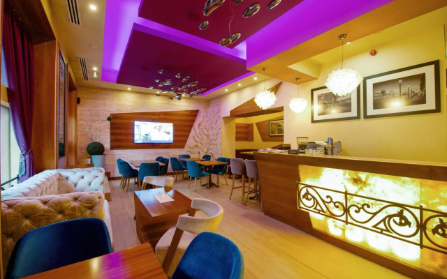 Hotel City Savoy