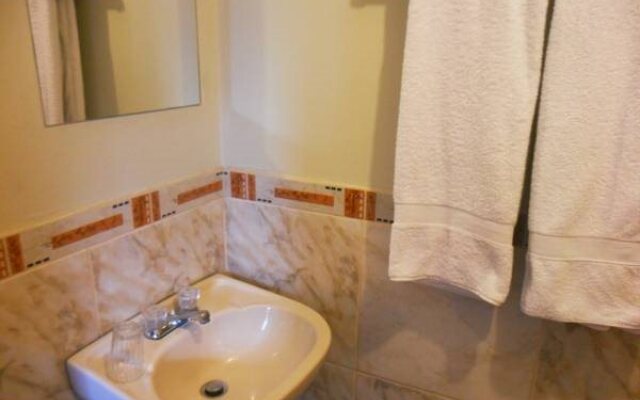 Hostal Qorikilla
