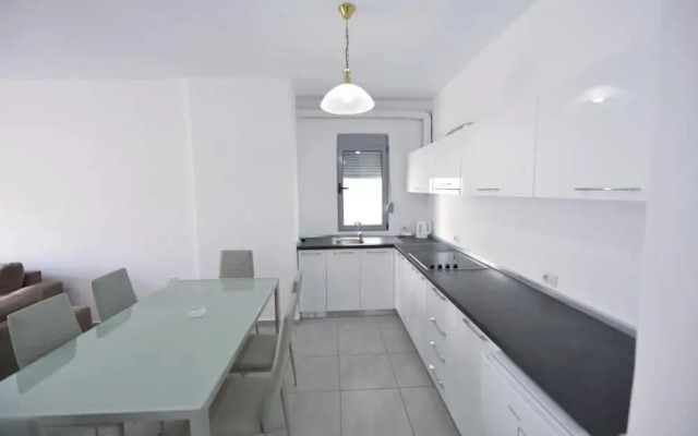 ApartHotel Miramare Sarande