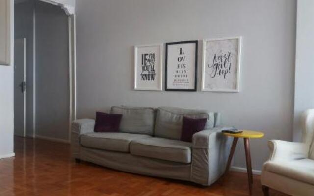 Apartamento 2Quartos PraiaMetro Copacabana