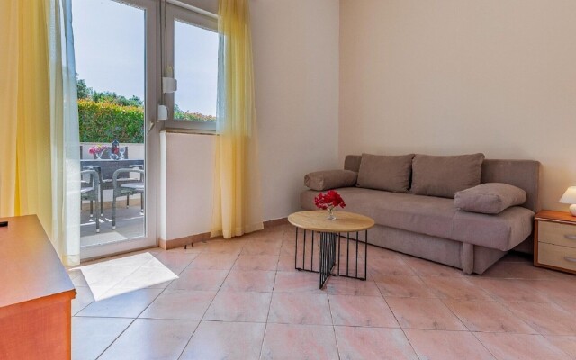 Inviting Apartment in Banjole near Veruda Lighthouse