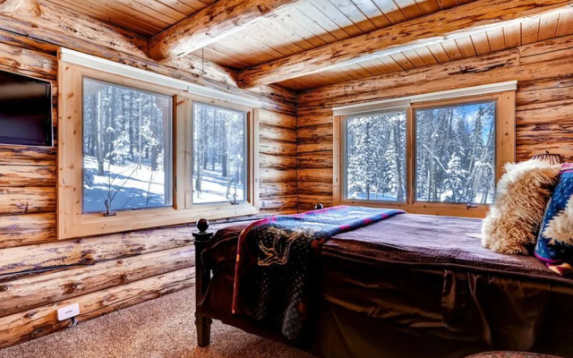 Fallen Timbers Lodge by RedAwning