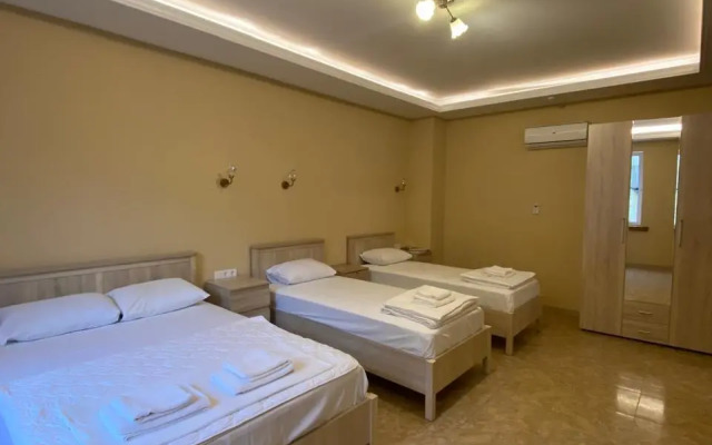 Теплое море