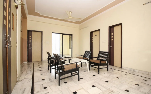 OYO Home 18384 Fabulous Stay