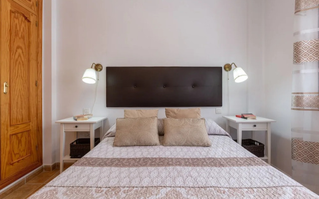 Tolox 2 in Tolox With 1 Bedrooms and 1 Bathrooms