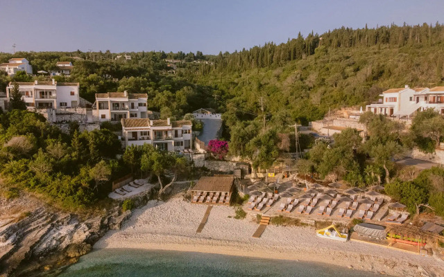 Anassa Mare
