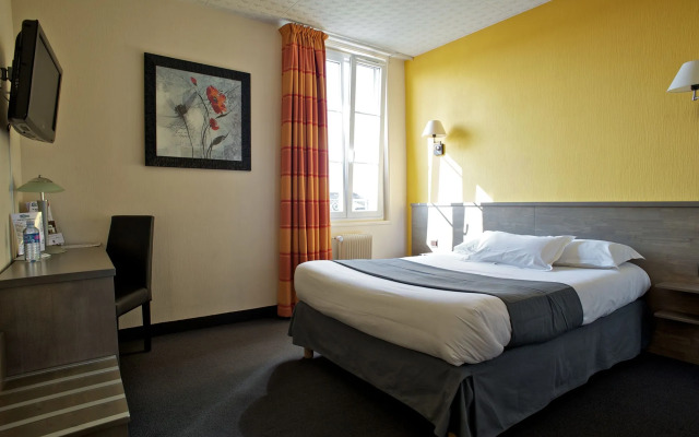 Brit Hotel Le Surcouf