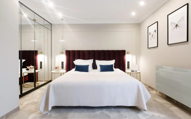 Queen Boutique Hotel
