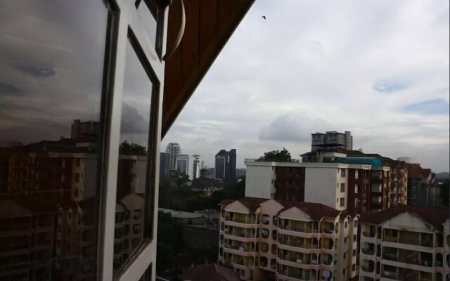 Sherry Homes Skyline Penthouse