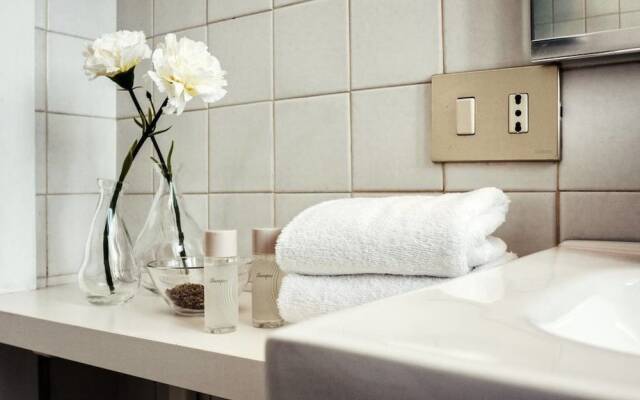 Modern, Quiet Nest 5 Minutes From Colosseum