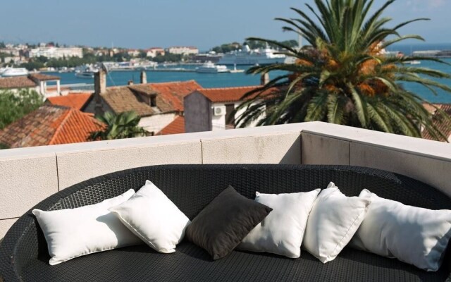 Luxury Villa White
