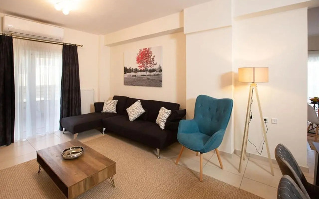 V Luxury Apartment 2