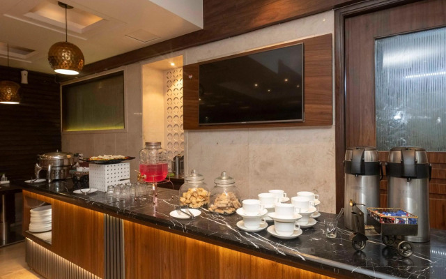 Hotel Le Grande - Mumbai International Airport