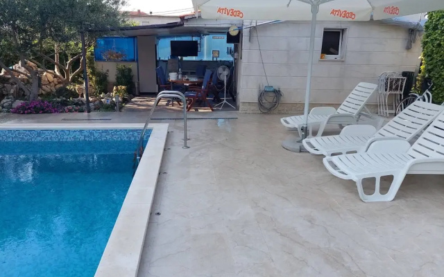 Kastel Stafilic Comfortable Apartments