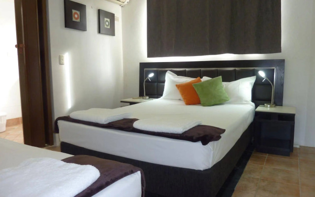 Jadran Motel & El Jays Holiday Lodge