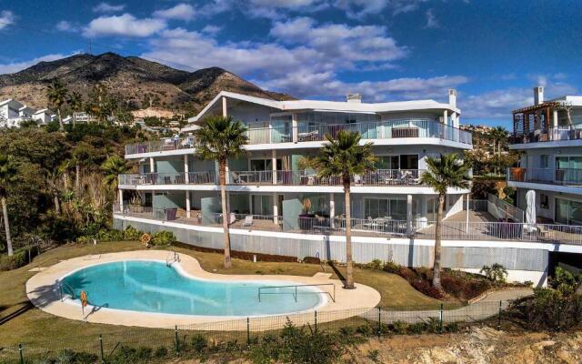 Luxus Apartment With Sea Views 40M2 Terrace