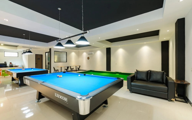 Sans Hotel Max Living Cengkareng