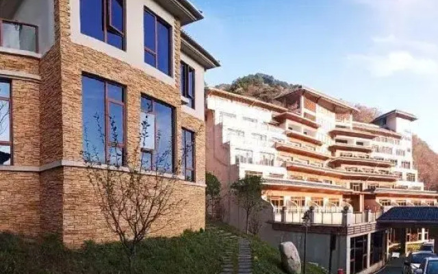 Tiantangzhai Holiday Hotel