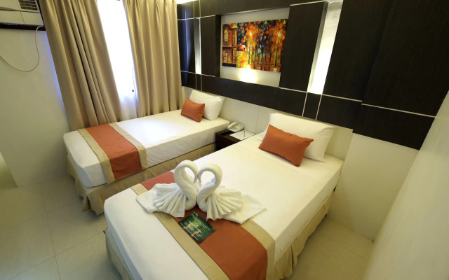 Southpole Central Hotel